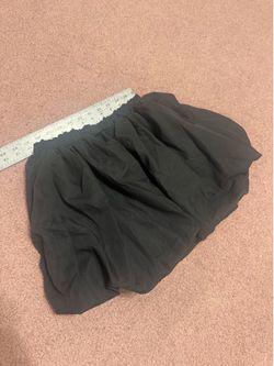 New Xs black bubble skirt mini y2k stretchy skater  No size marked appears to be Xs see pic for measurements