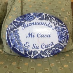 Mi Casa Sign