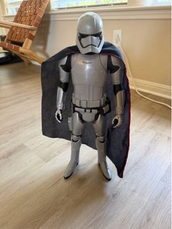 Hasbro Star Wars: Captain Phasma Interactive Figure