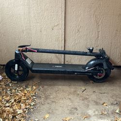 M10  Commuting Electric Scooter