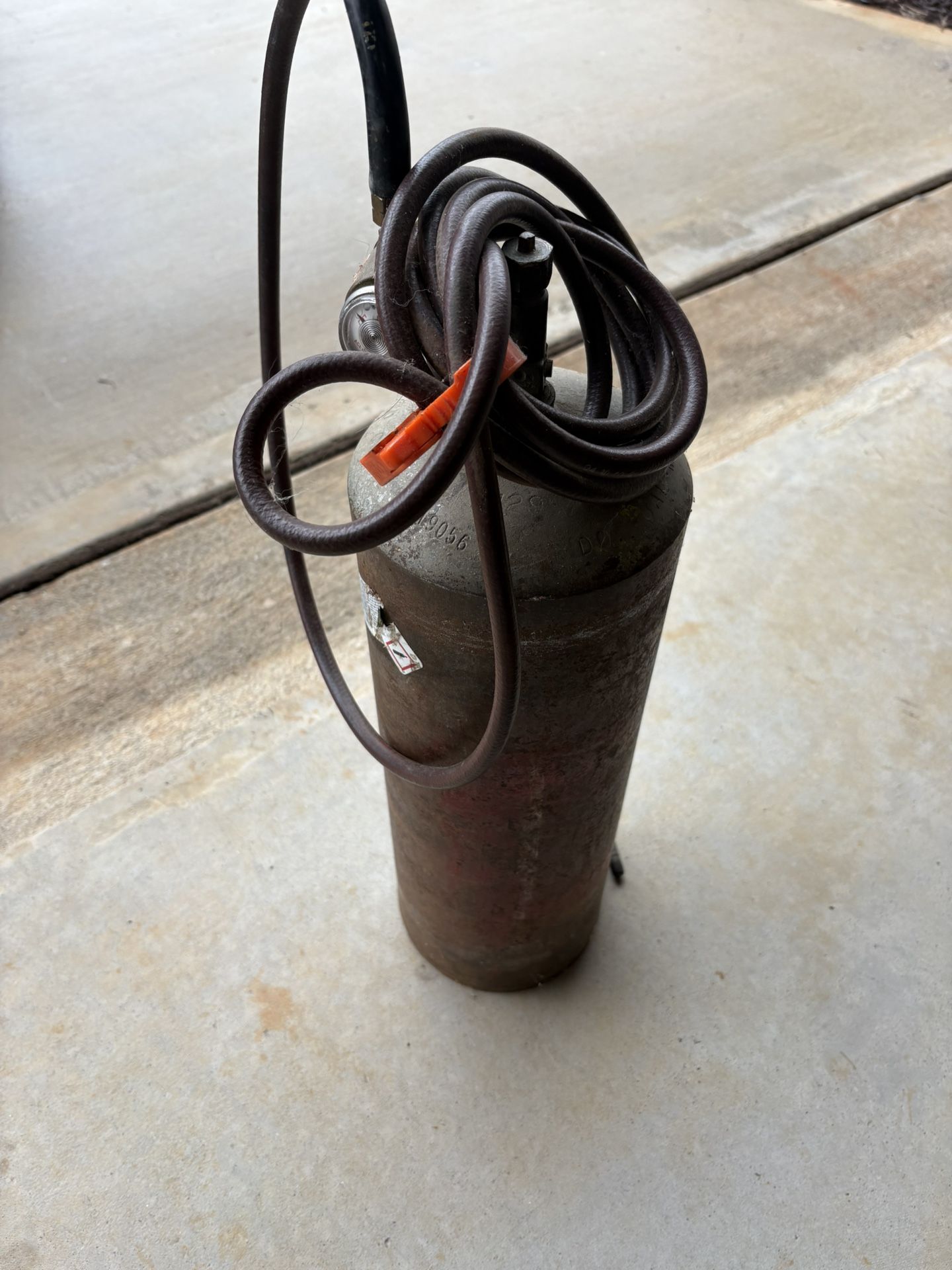 Acetylene B Tank