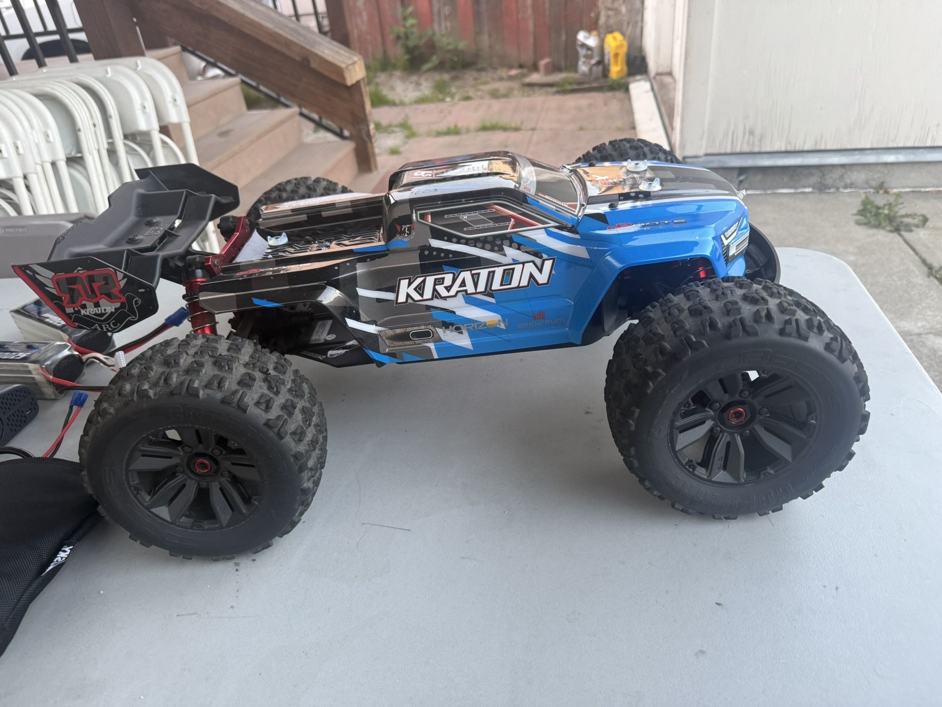 Arrma Kraton6s