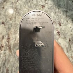 Dyson Vacuum Charger Model 205720-02