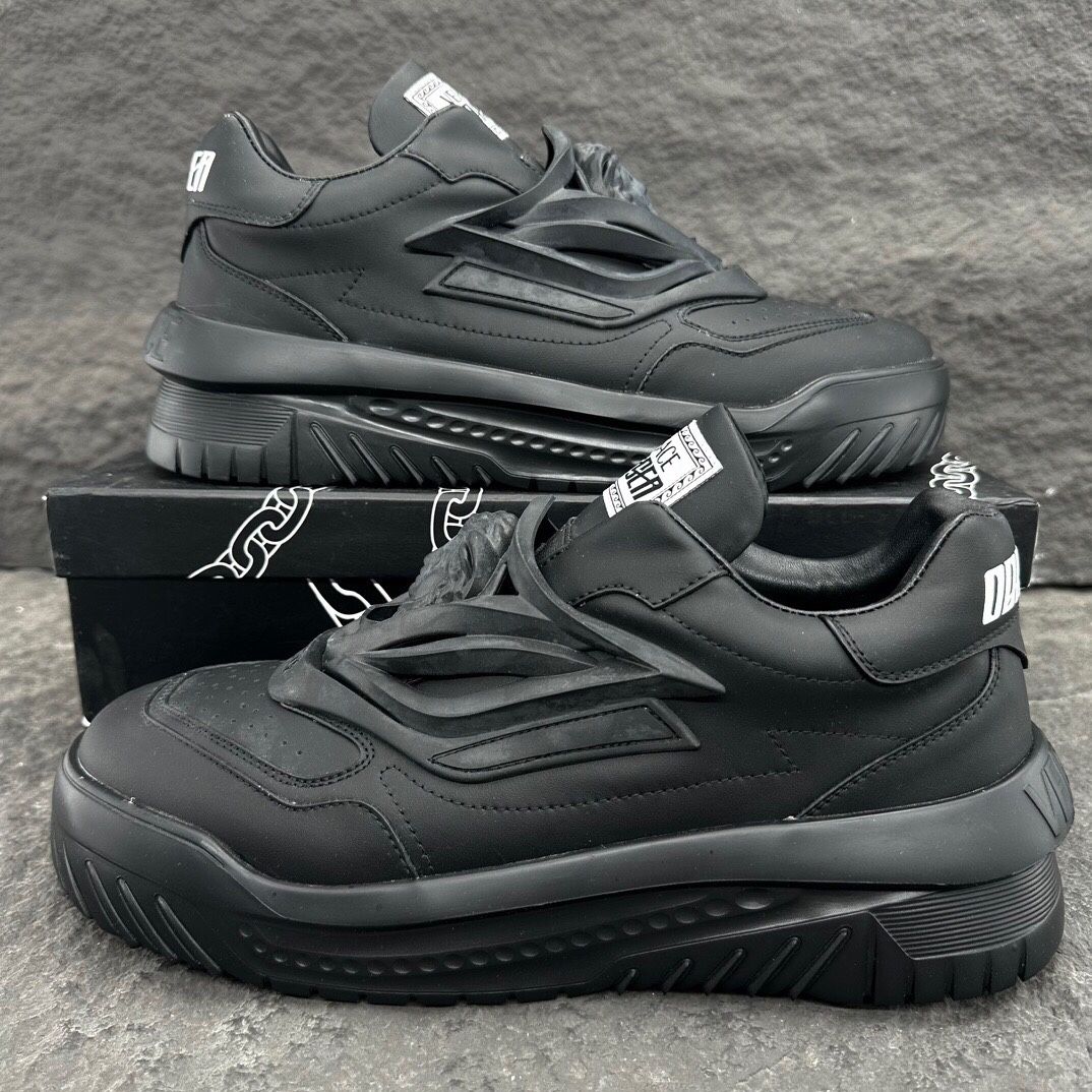 Versace Men’s Sneaker With Box New Christmas Gift 
