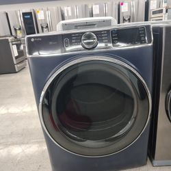 $799(MSRP$1549, Save $750) GE Profile Gas Dryer With Quick Dry and Damp Alert