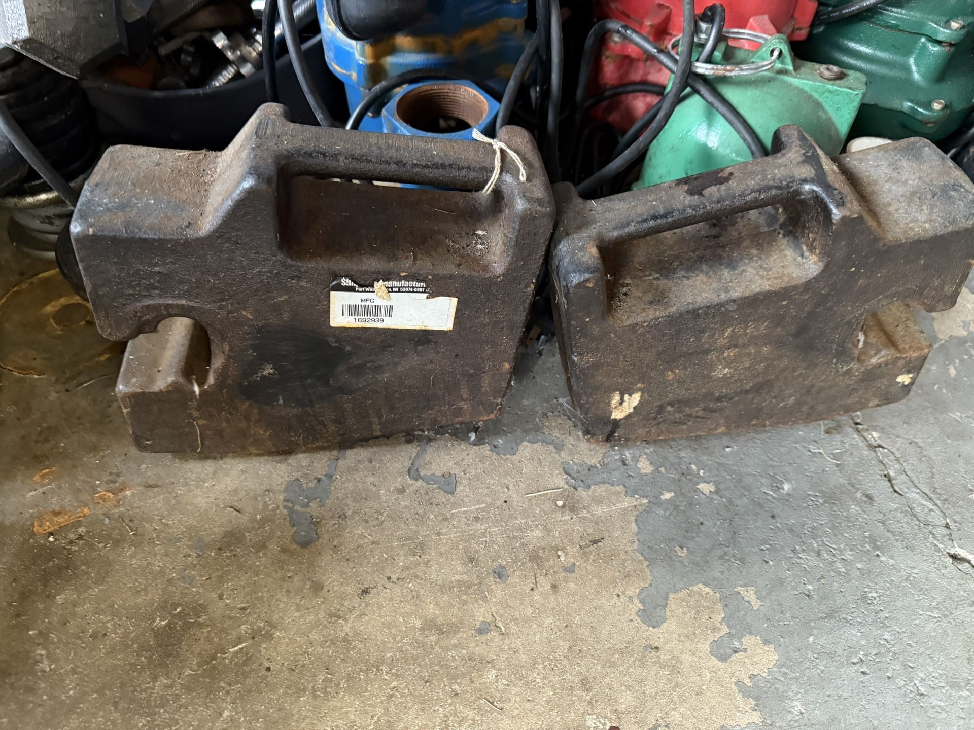 2 Weights