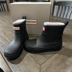 Women’s Hunter Rain Boots Size 5 *Brand New*