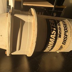 Garbage Disponsal O Molino Para Sing De Cosina En Muy Buenas Condiciones Trabaja Muy  Bien 