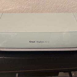 Cricut Explore Air™ 2, Mint + Everything Bundle + Free table & vinyl hanger PU Lake Wales