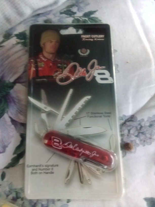 Dale Earnhardt Jr.Knife