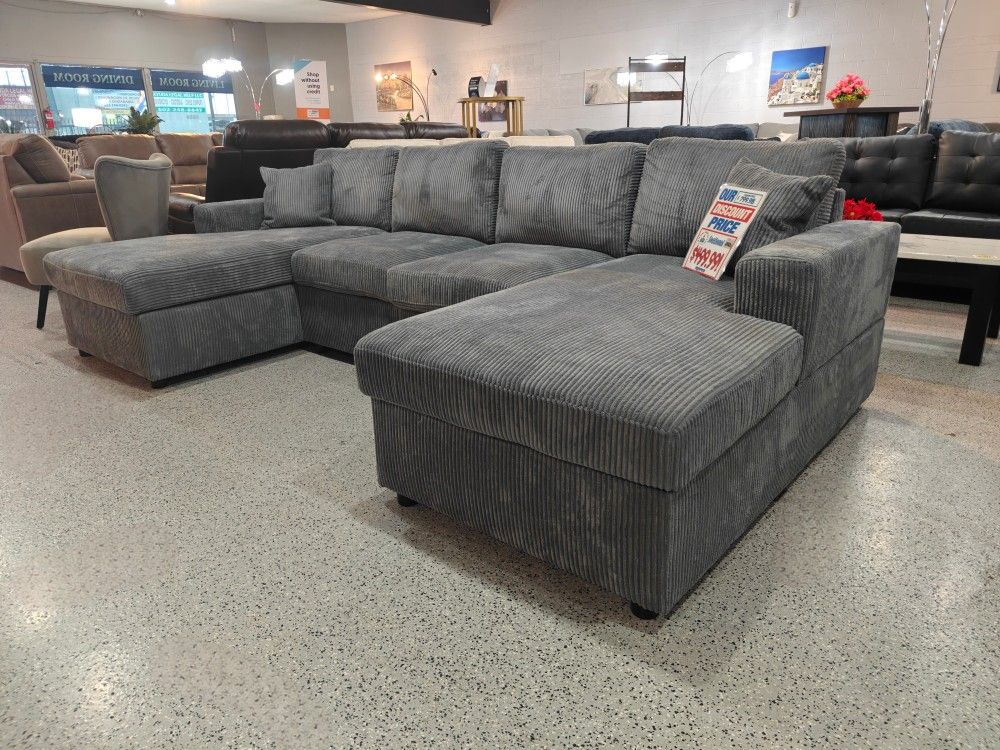 Sectional Couch 