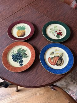 DECORATIVE PLATES 10inch