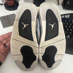 Used Jordan 4 Military Blk Size 7y 