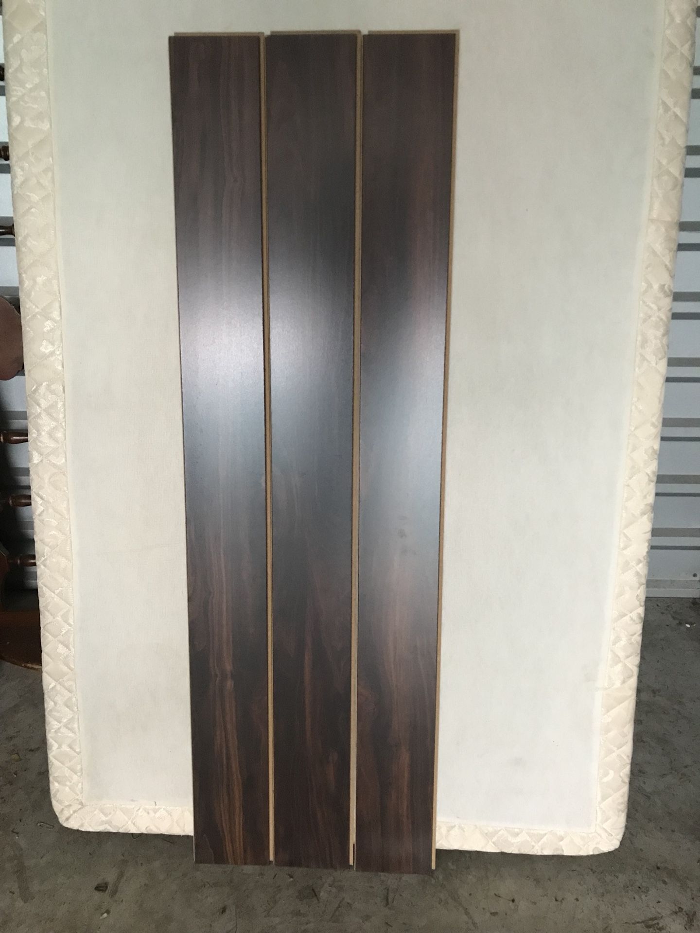 24 sq feet laminate flooring