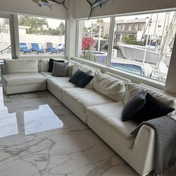 White Sectional Rove
