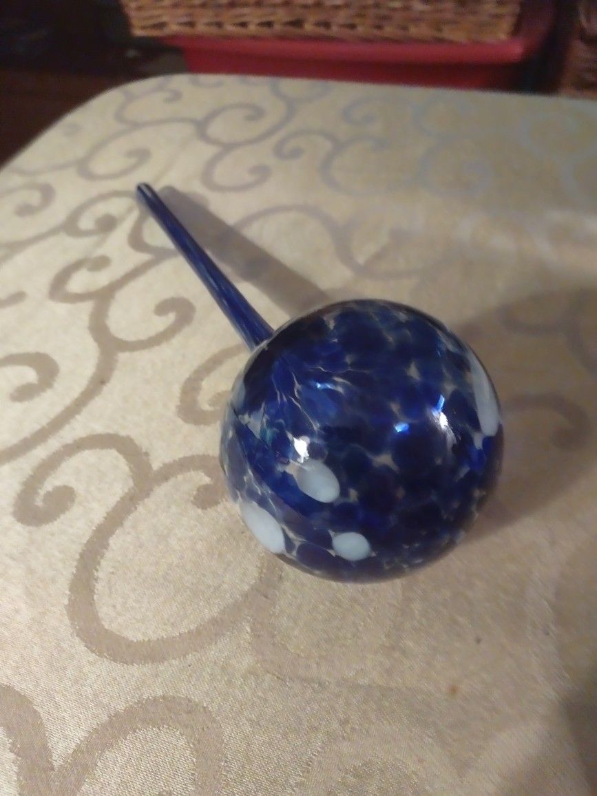 HAND BLOWN GLASS GLOBE BALL WATERING FOR PLANTS OR HOME DECOR