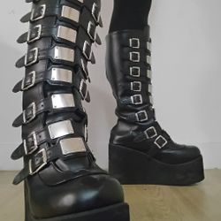 Black Gothic Punk Style Platform And Heeled Boots 