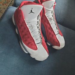 Jordan's Retro 13 Red Size 12 Men's