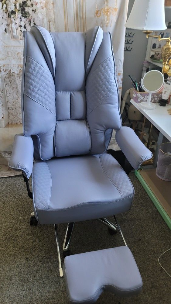 BRAND NEW Ergonomic Reclining Execcutive Office Chair