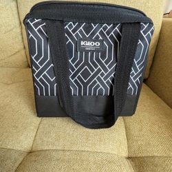 Igloo Lunch Igloo Leftover Polyester Lunch Tote Cooler, 9 Can Capacity