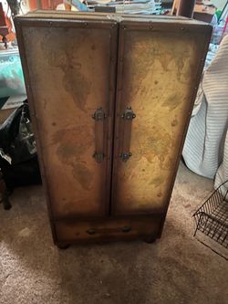 Vintage map design hutch