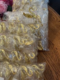 Decorative Swans (7 Bags)