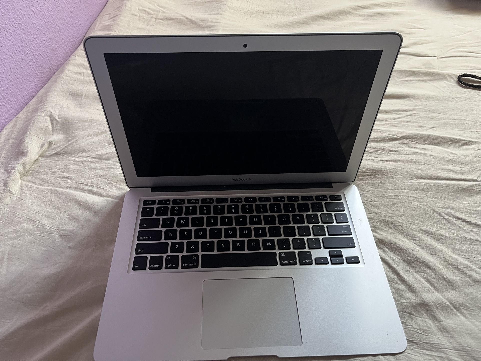 MacBook