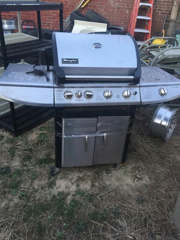Propane grill