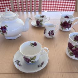 Allyn Nelson Fine Bone China 