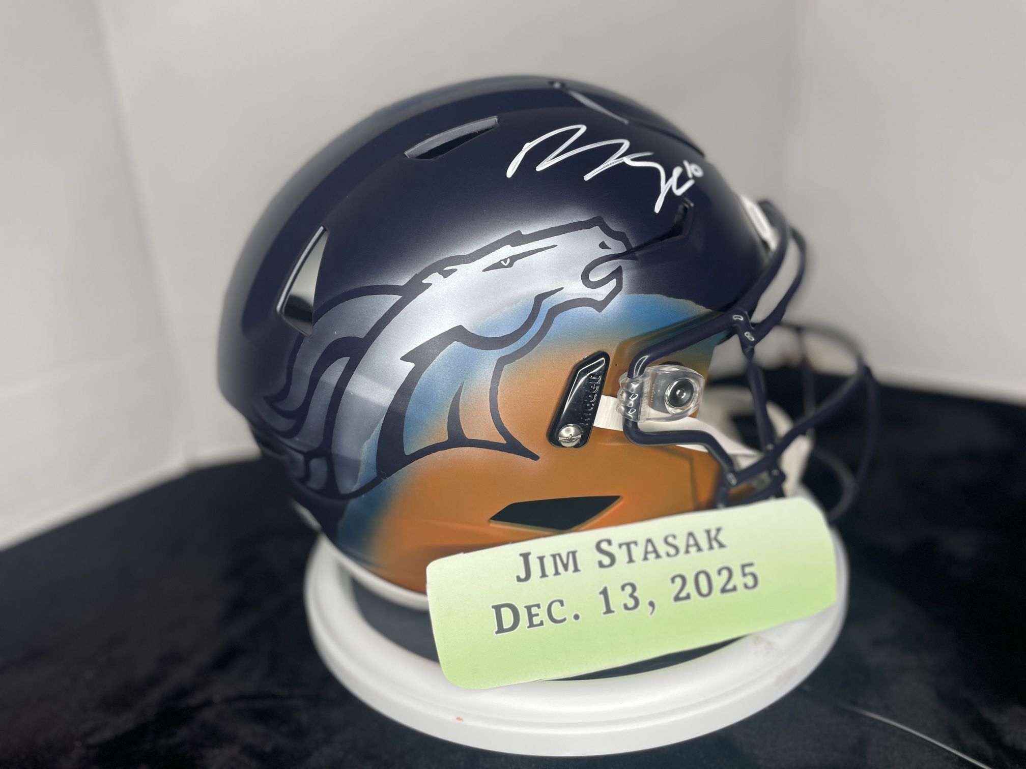 Bo Nix Custom Painted Speed flex Signed Helmet