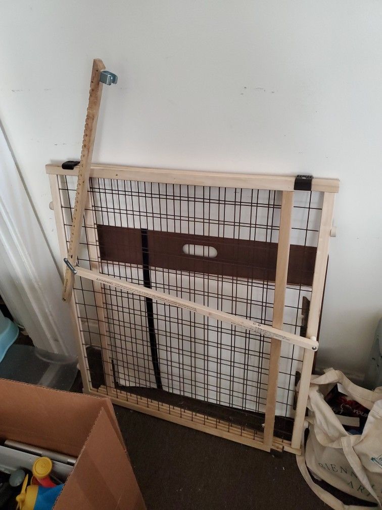 Wooden Pet Gate 
