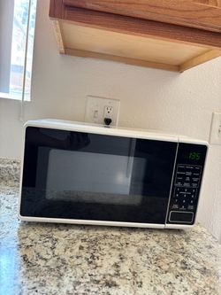 White Countertop Microwave