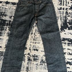 Levi 501s, 33 x 32