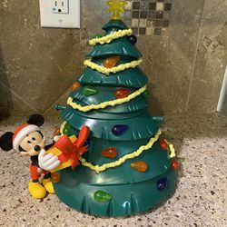 2019 Disney Parks Mickey Light Up Green Christmas Tree Popcorn Bucket