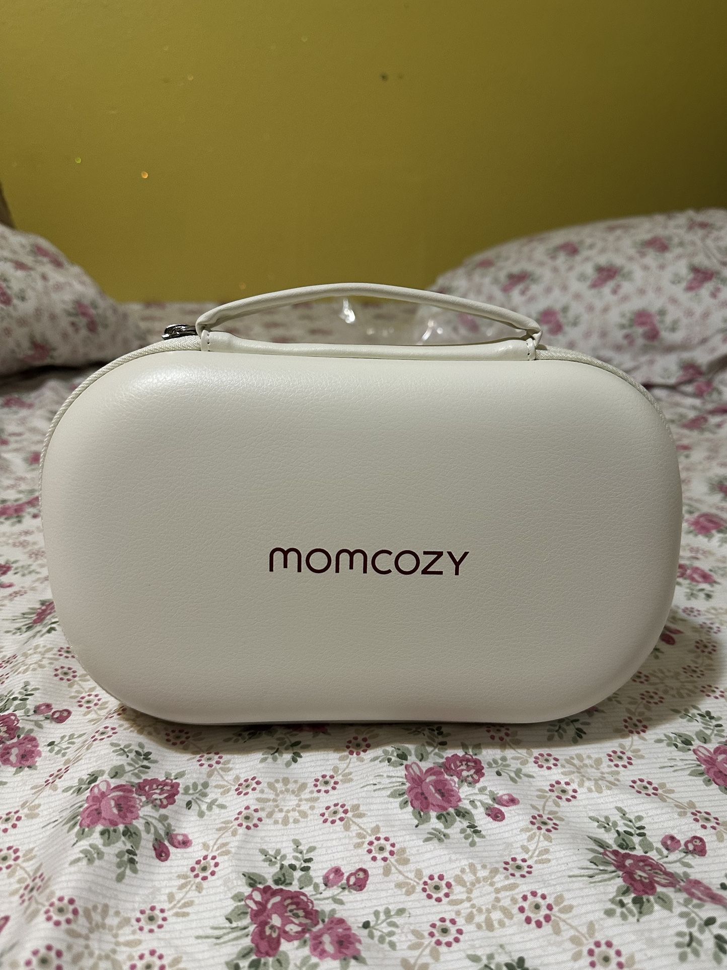 Momcozy M5 Breast Pump