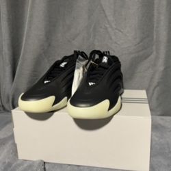 Harden Vol.9 Size 9.5