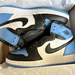 Jordan 1 Retro High OG (UNC TOE)
