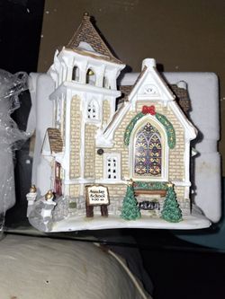 Lemax Christmas Village Building