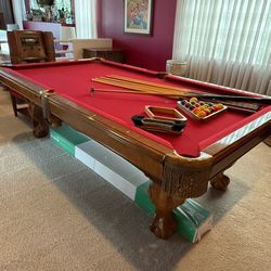 Brunswick 8’ Pool Table