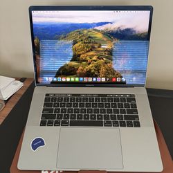 2018 15” Macbook Pro - 32GB RAM ; 1TB Memory