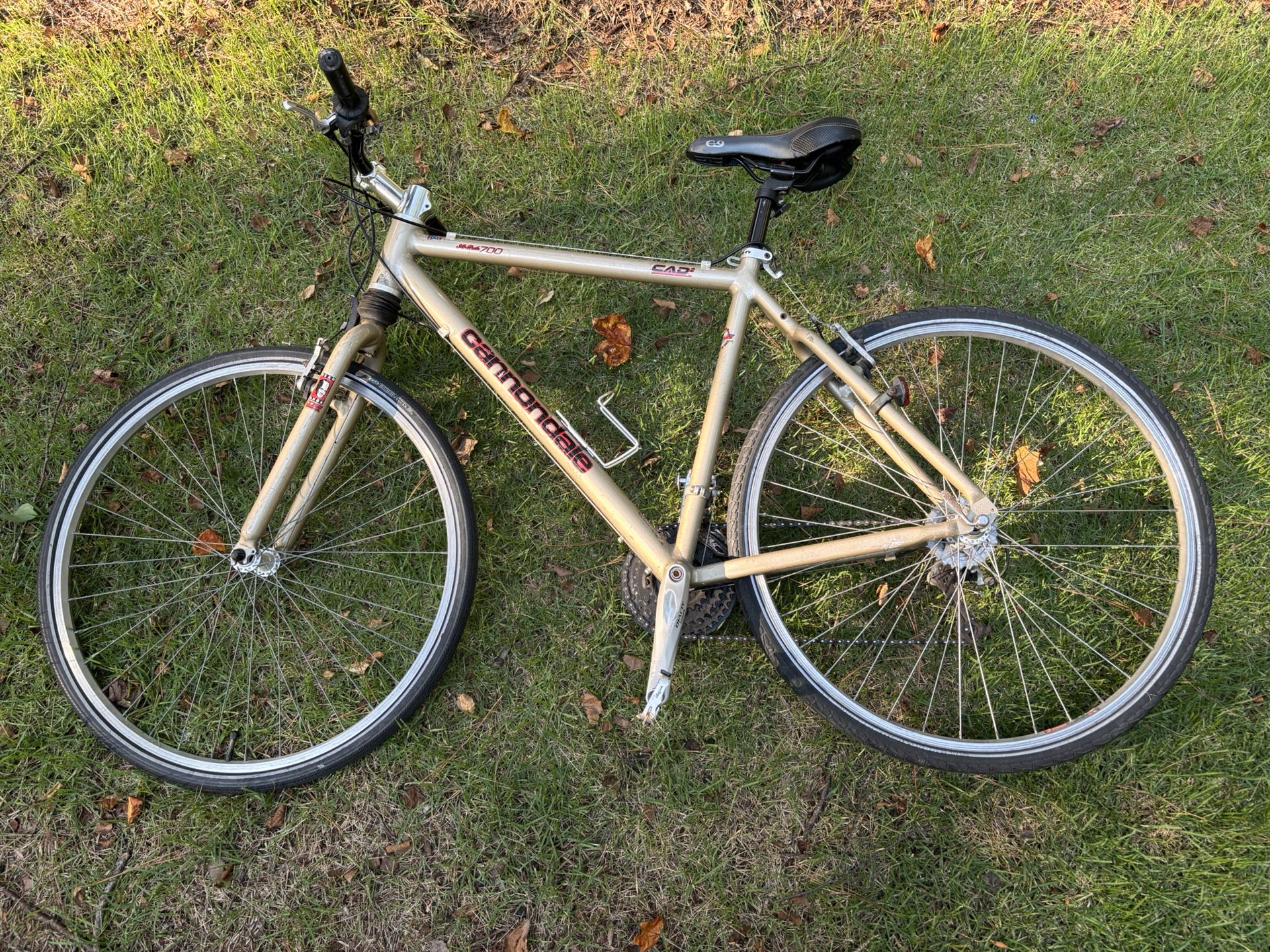 Gold Cannondale Silk Path 700 Hybrid Bicycle 1997