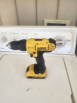 DEWALT 20v Drill