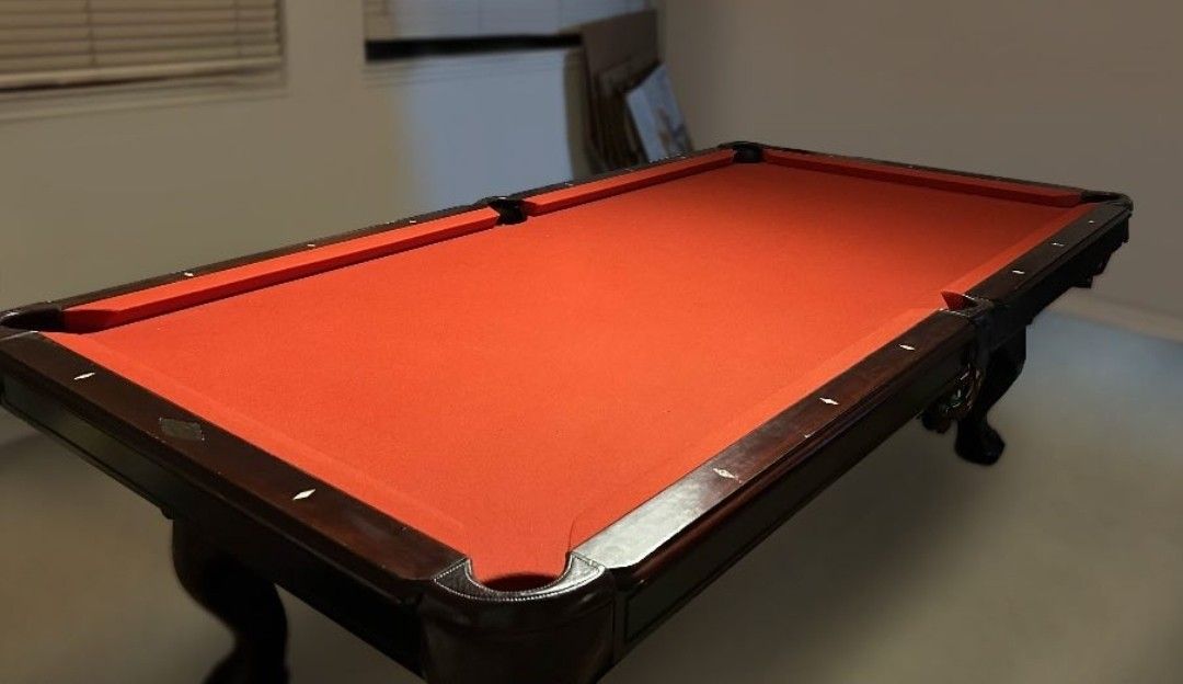 PlayMaster 8ft Slate Pool Table – New Felt, Full Setup