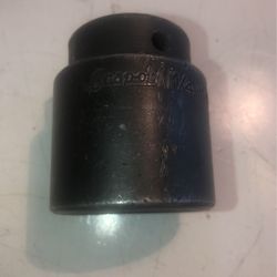 Snap On 1 1/4 inch 6 Point Shallow Impact Socket In Great Condition Used 