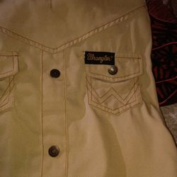 Wrangler Beige Doggy Shirt