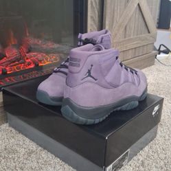 Air Jordan 11 Mojave
