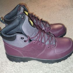 NEW! Nike Manoa ACG Leather Boots Mens Size 11 Rare