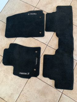 Mazda 5 mats OEM