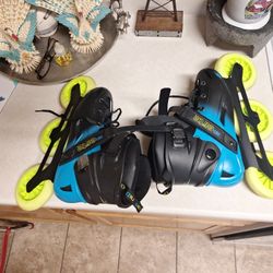 ELITE RDA  SILVER.5 RACE BEARING 3 WHEEL IBLINE SKATES SIZE 7 WOMEN'S  $120 . FIRM PRICE 