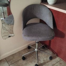 Barstool